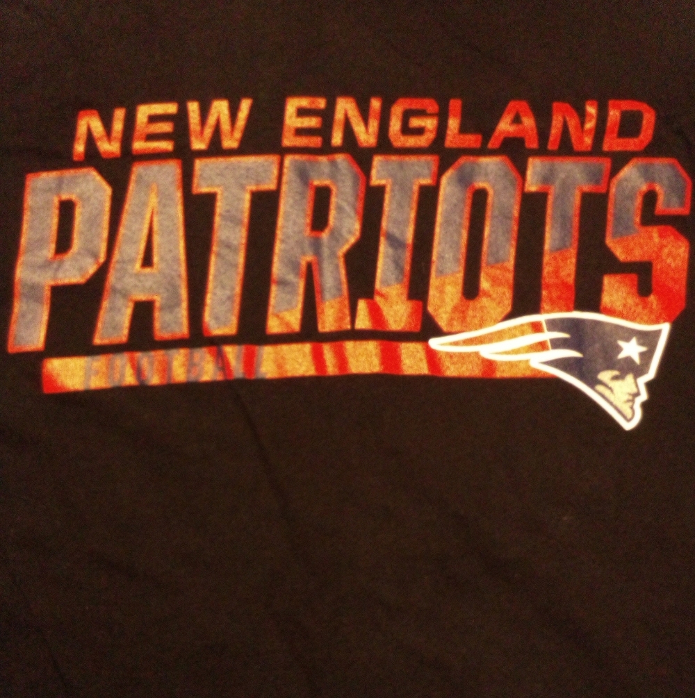 New England Patriots Football Vintage CSA Black Size Medium Long Sleeve T-Shirt